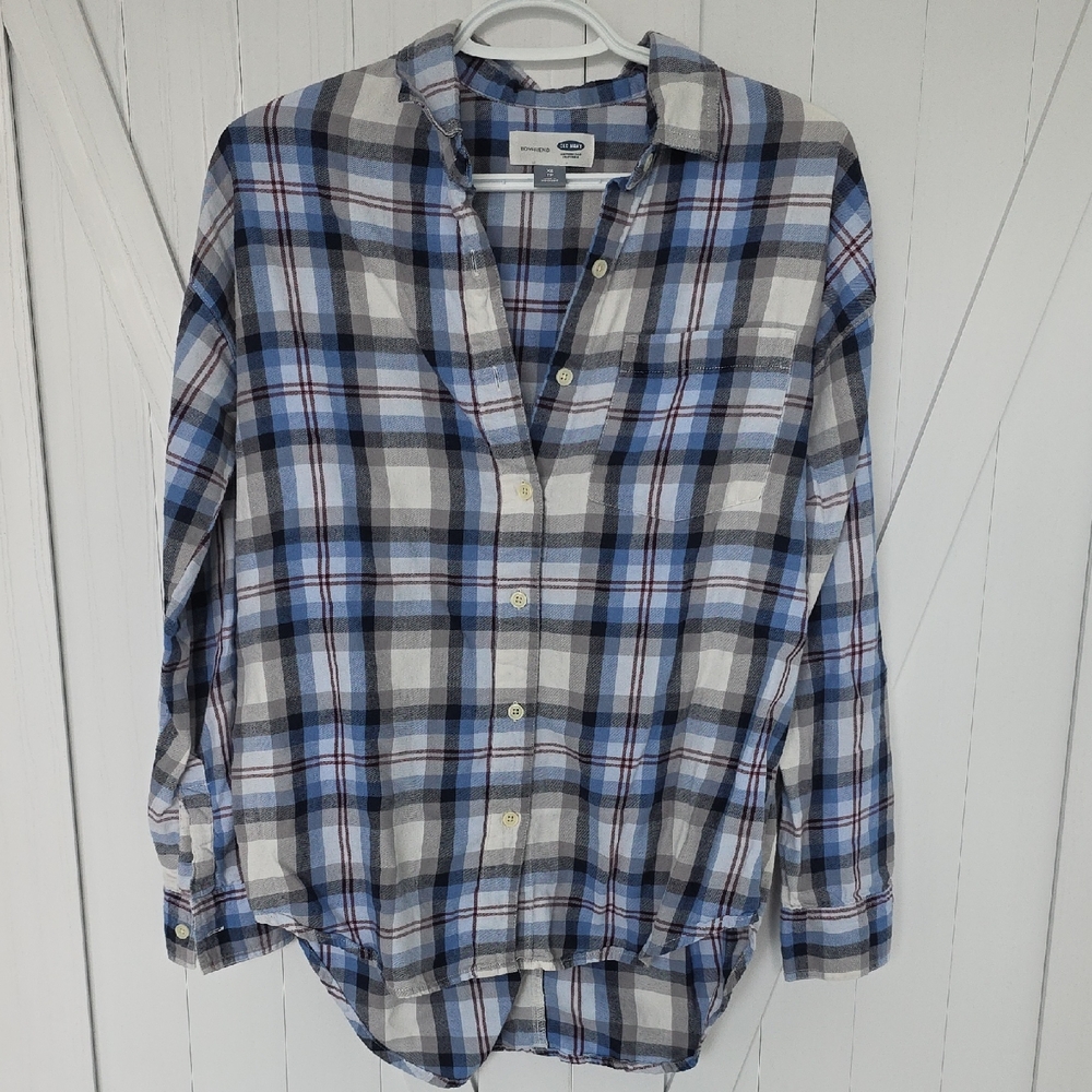Old Navy Blue and White Casual Button Down Shirt